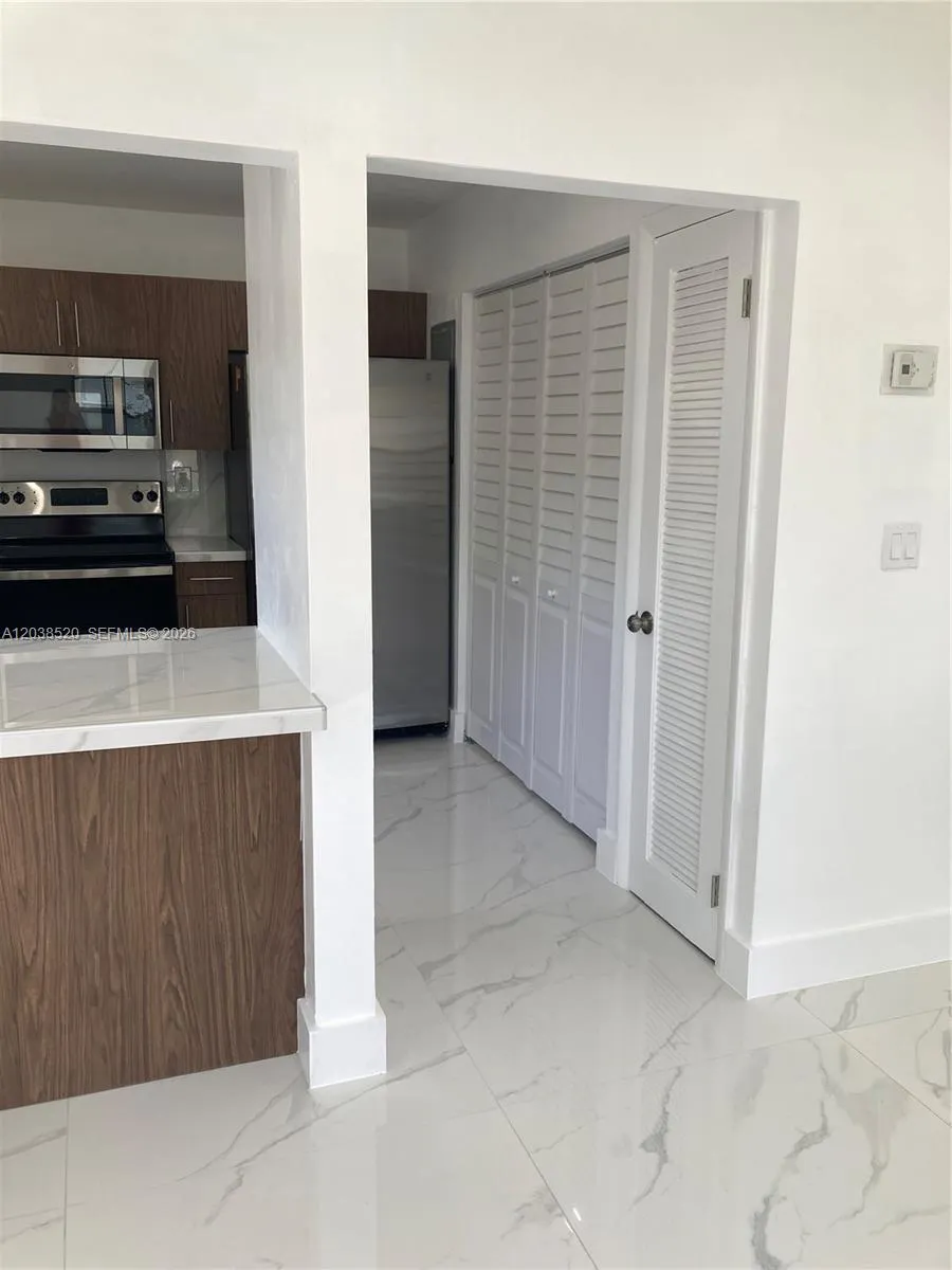 18765 SW 100th Ave #18765 Cutler Bay, FL 33157