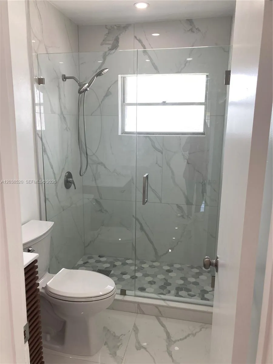 18765 SW 100th Ave #18765 Cutler Bay, FL 33157