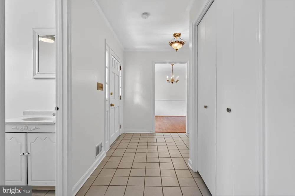 700 HOLLY DRIVE Annapolis, MD 21409