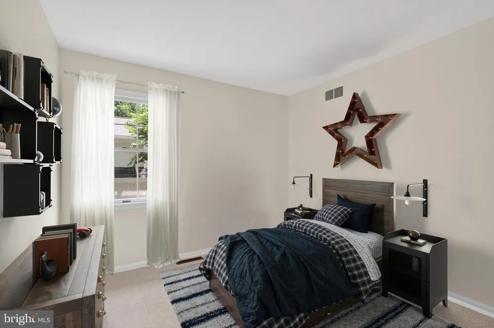 700 HOLLY DRIVE Annapolis, MD 21409