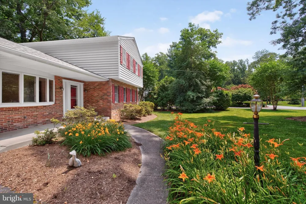 700 HOLLY DRIVE Annapolis, MD 21409
