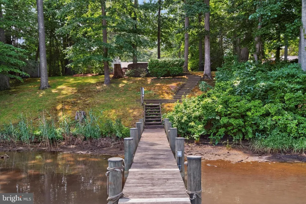 700 HOLLY DRIVE Annapolis, MD 21409