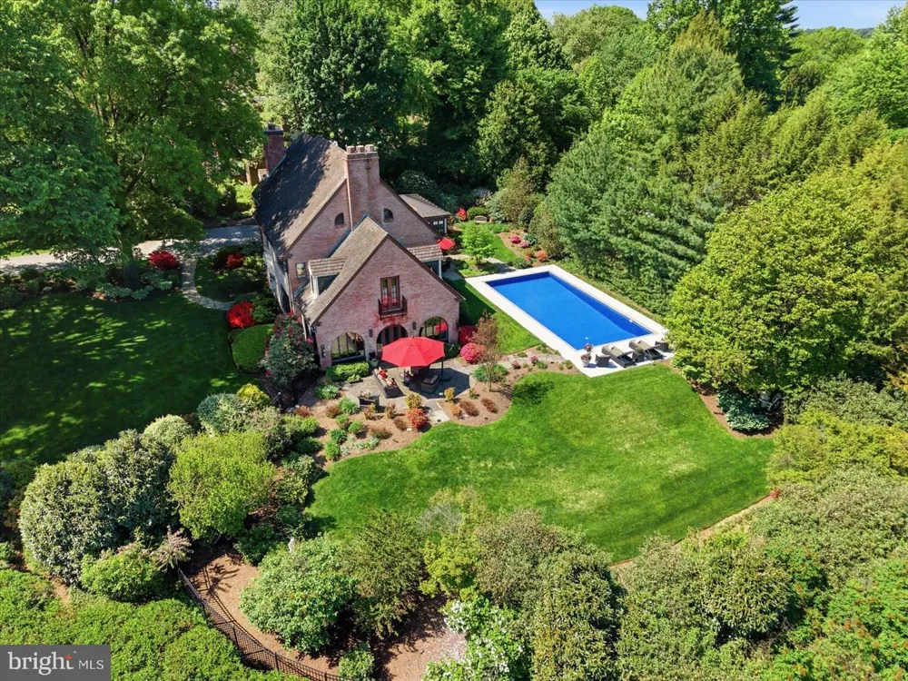158 WILSON DRIVE Lancaster, PA 17603