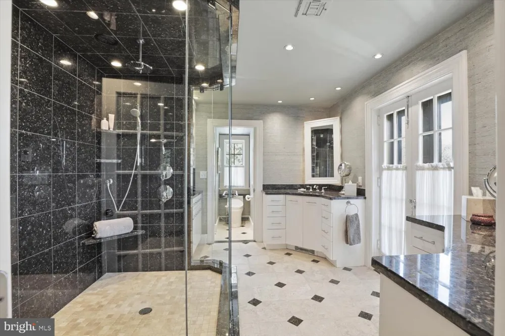 158 WILSON DRIVE Lancaster, PA 17603