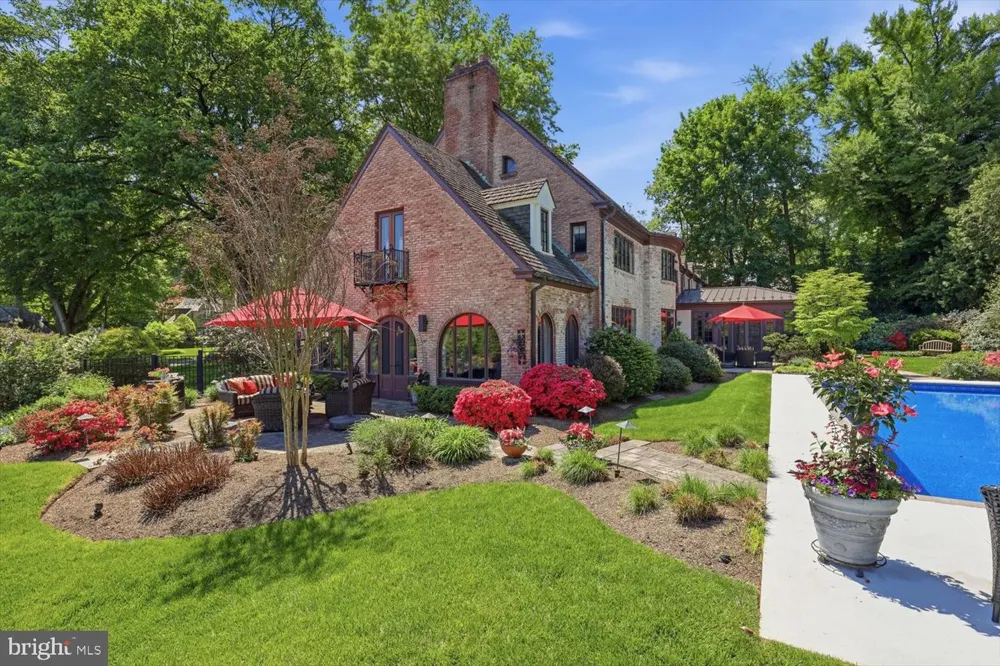 158 WILSON DRIVE Lancaster, PA 17603