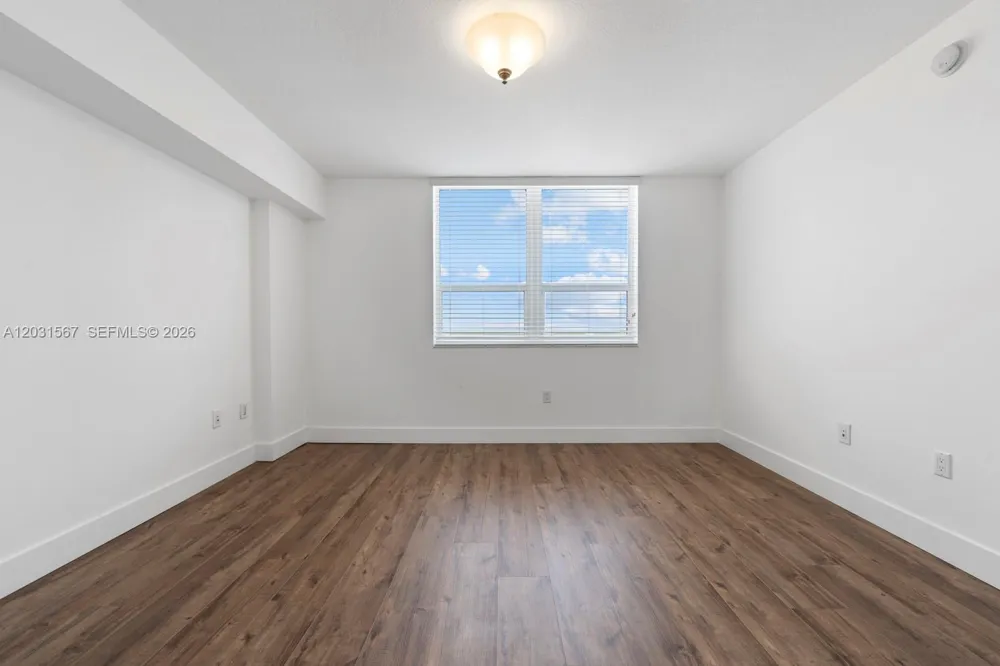 3232 SW 22nd Ter #802 Miami, FL 33145
