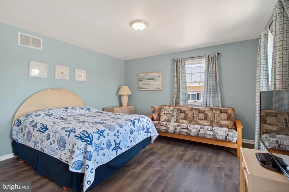 118 S ORLANDO AVENUE Ocean View, DE 19970