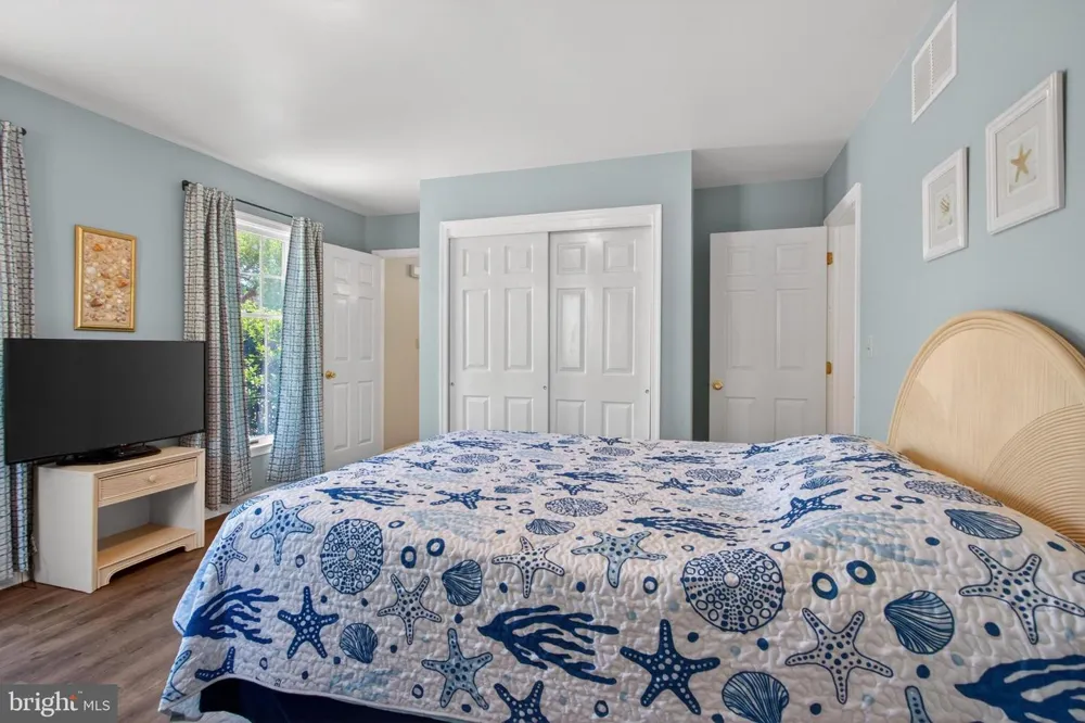 118 S ORLANDO AVENUE Ocean View, DE 19970