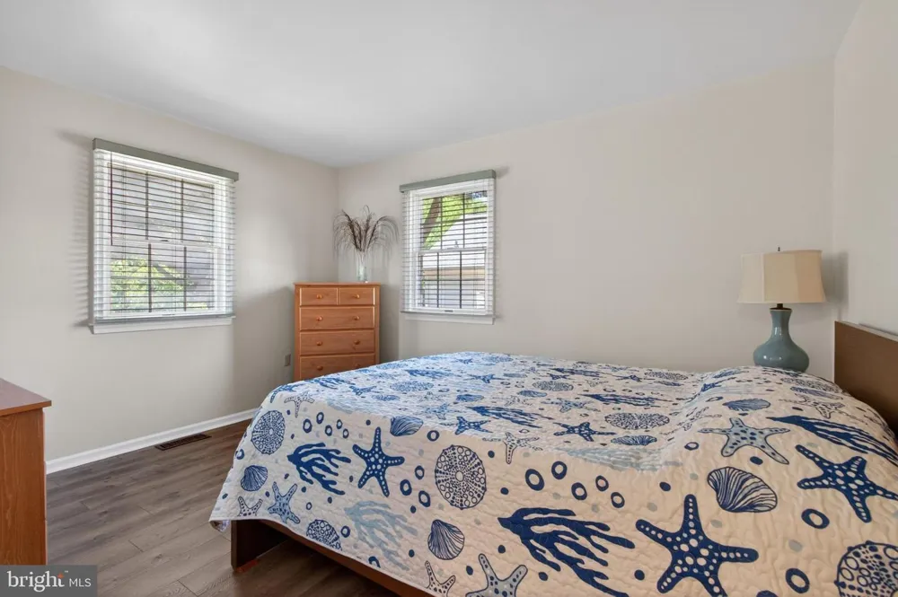 118 S ORLANDO AVENUE Ocean View, DE 19970