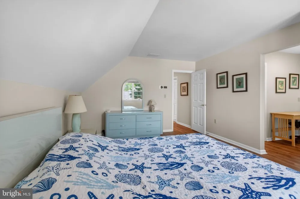 118 S ORLANDO AVENUE Ocean View, DE 19970