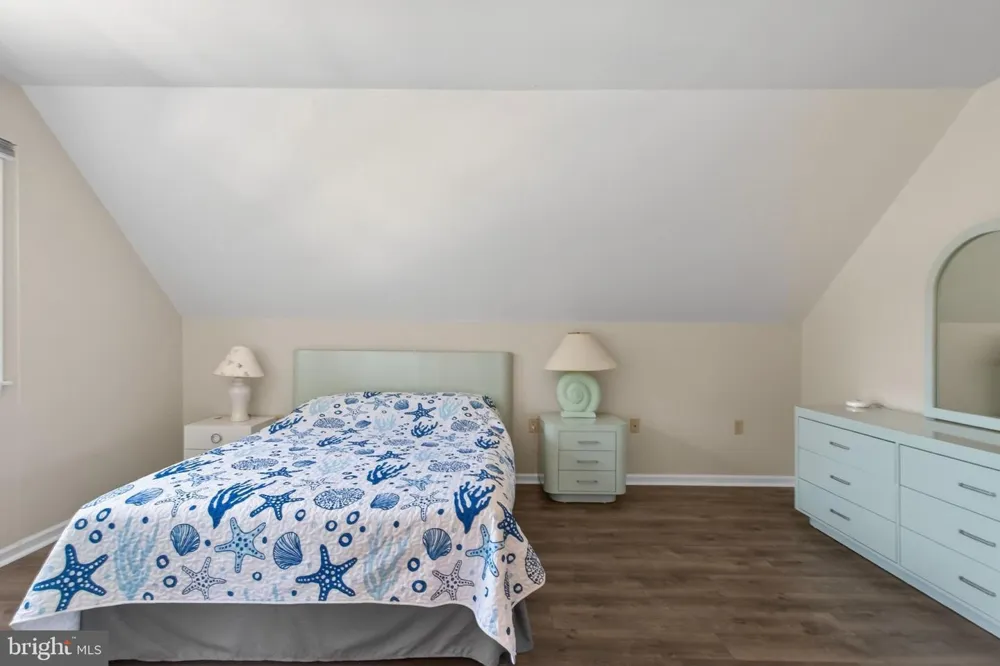 118 S ORLANDO AVENUE Ocean View, DE 19970