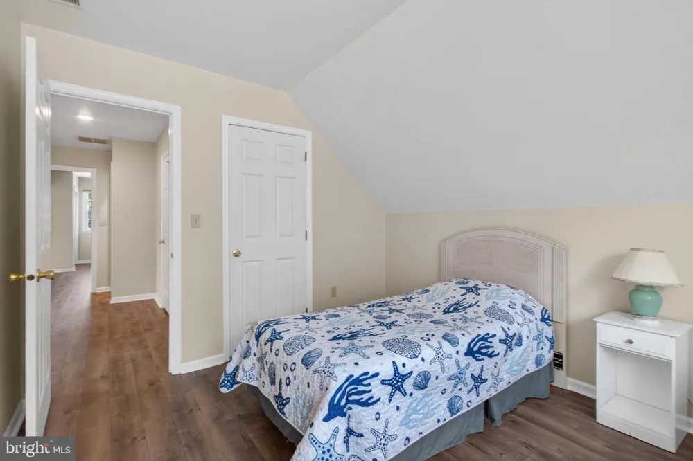 118 S ORLANDO AVENUE Ocean View, DE 19970