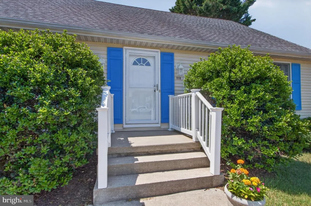 118 S ORLANDO AVENUE Ocean View, DE 19970