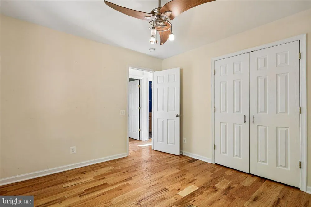 250 LAFAYETTE LANE Paris, VA 20130