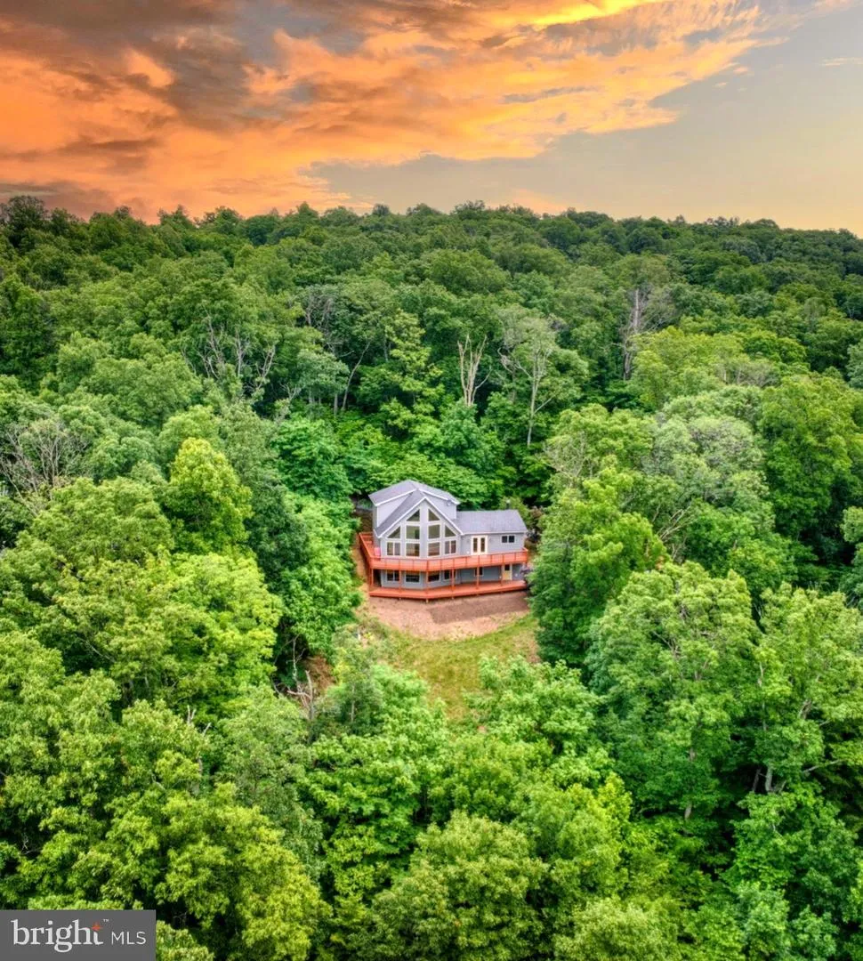 250 LAFAYETTE LANE Paris, VA 20130
