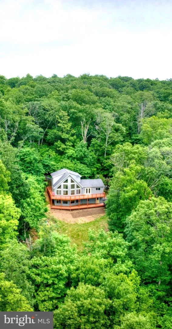 250 LAFAYETTE LANE Paris, VA 20130