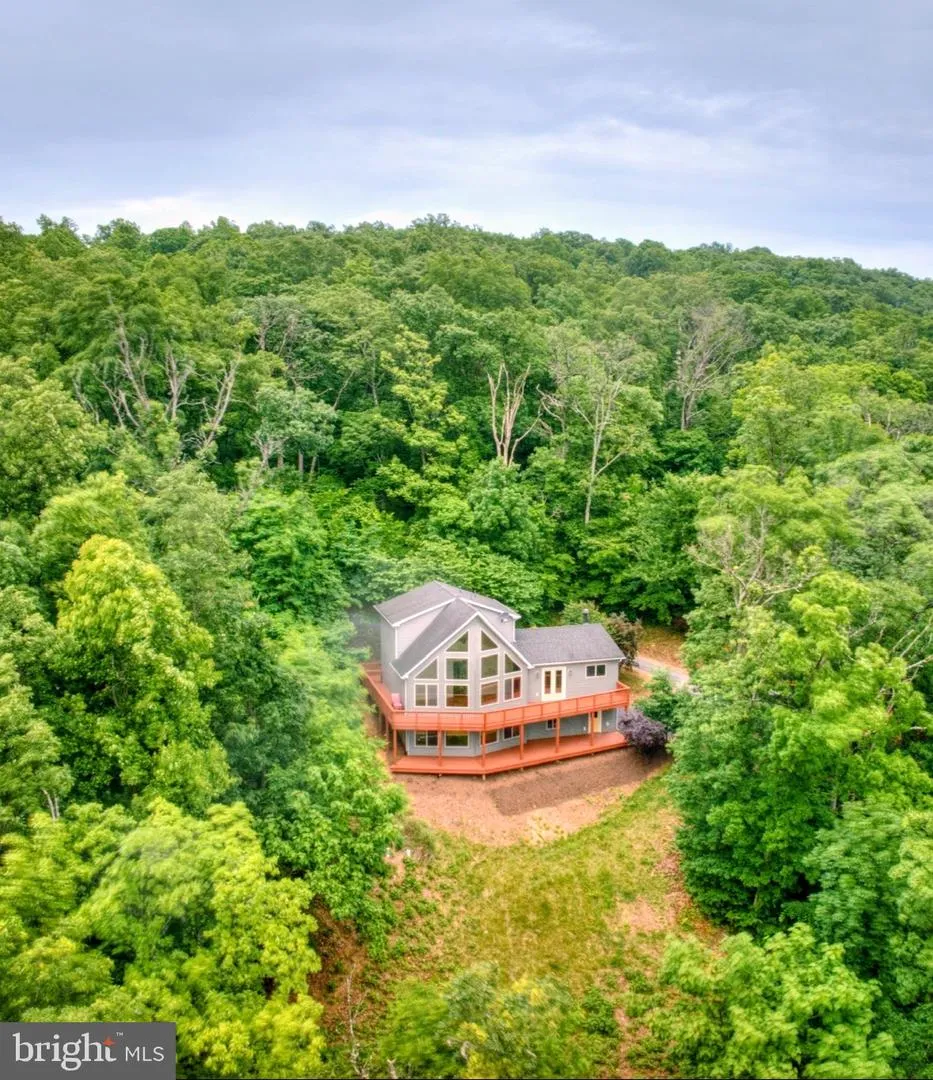 250 LAFAYETTE LANE Paris, VA 20130
