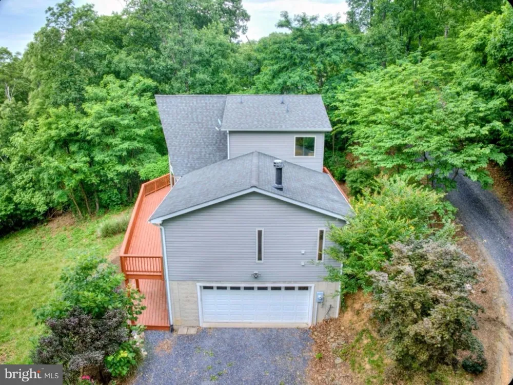 250 LAFAYETTE LANE Paris, VA 20130
