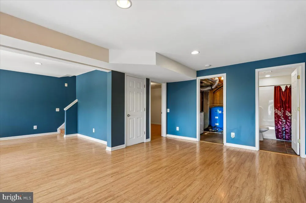 250 LAFAYETTE LANE Paris, VA 20130