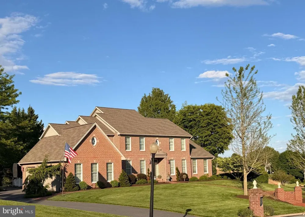 6 HIGHLAND DRIVE Palmyra, PA 17078