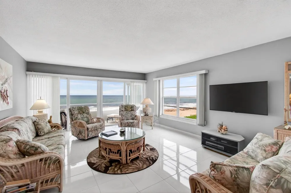 2701 S Ocean Boulevard #21 Highland Beach, FL 33487