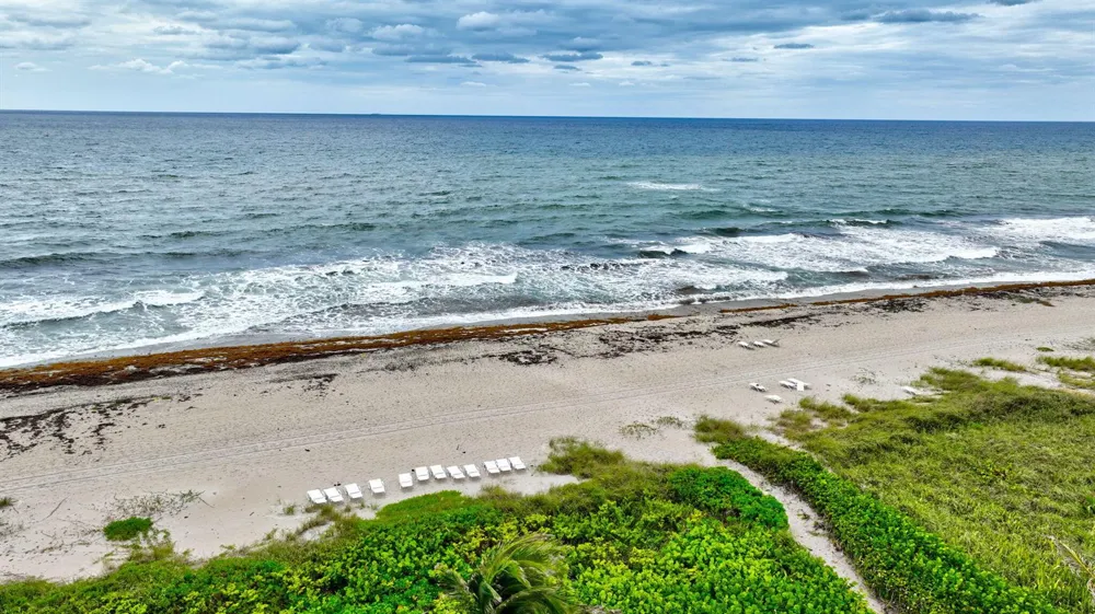 2701 S Ocean Boulevard #21 Highland Beach, FL 33487