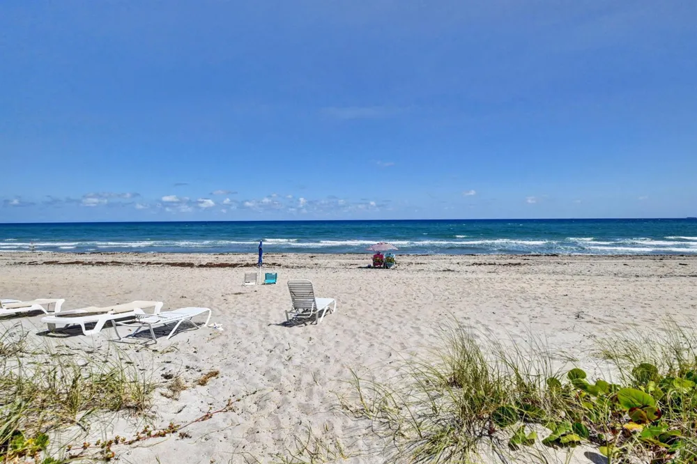 2701 S Ocean Boulevard #21 Highland Beach, FL 33487