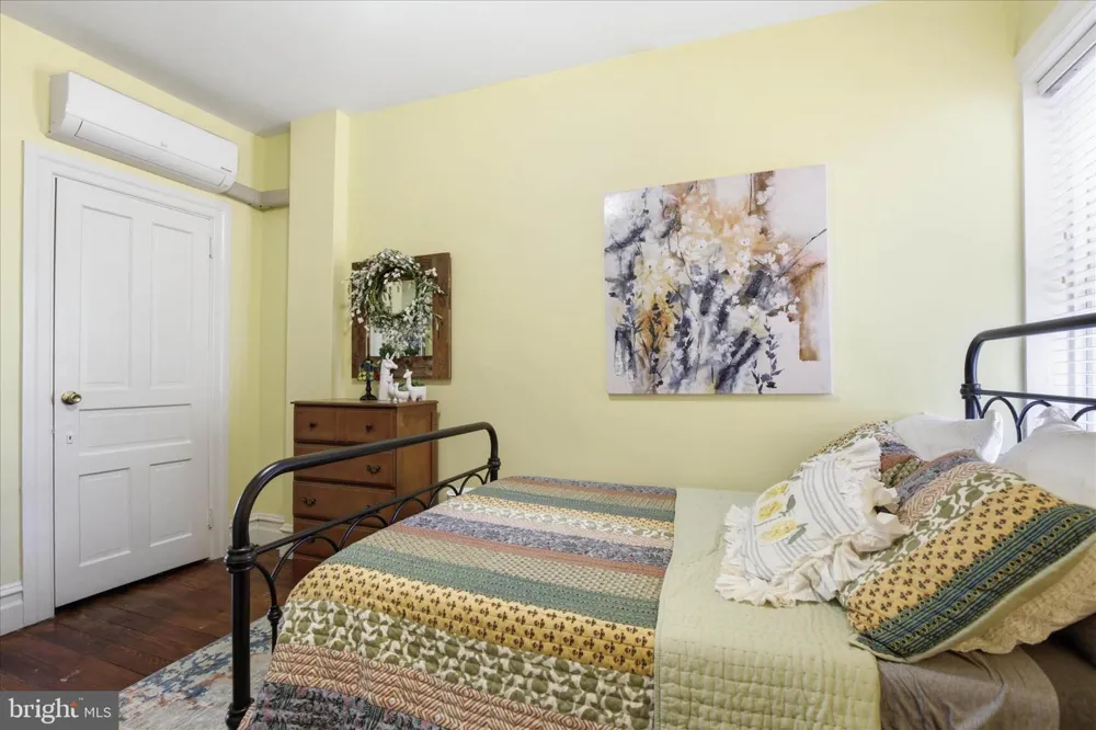 231 MULBERRY STREET Lancaster, PA 17603