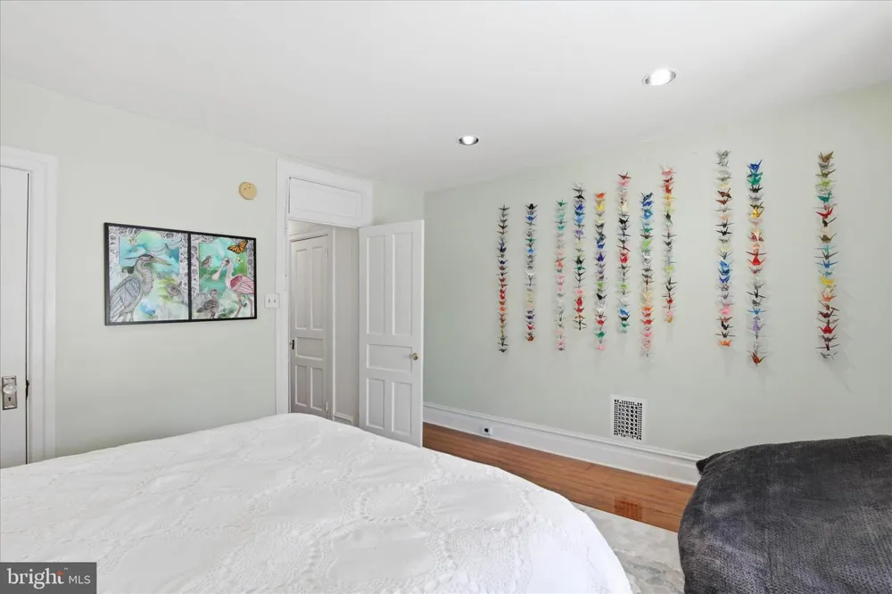 231 MULBERRY STREET Lancaster, PA 17603