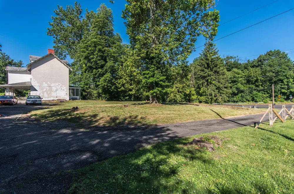 169 STATE ROAD Bensalem, PA 19020