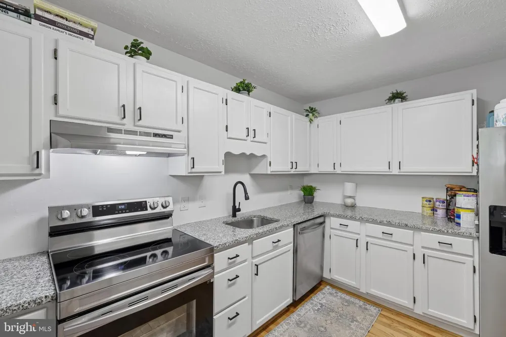 1174 GATOR COURT #219 Arnold, MD 21012
