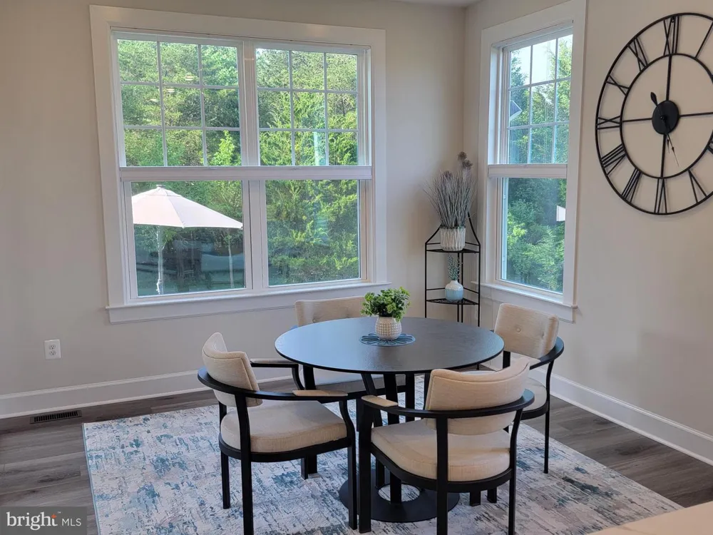 42356 NATCHEZ DRIVE Leesburg, VA 20175
