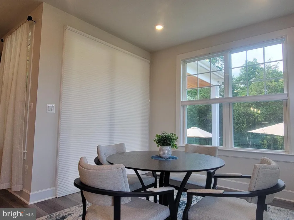 42356 NATCHEZ DRIVE Leesburg, VA 20175