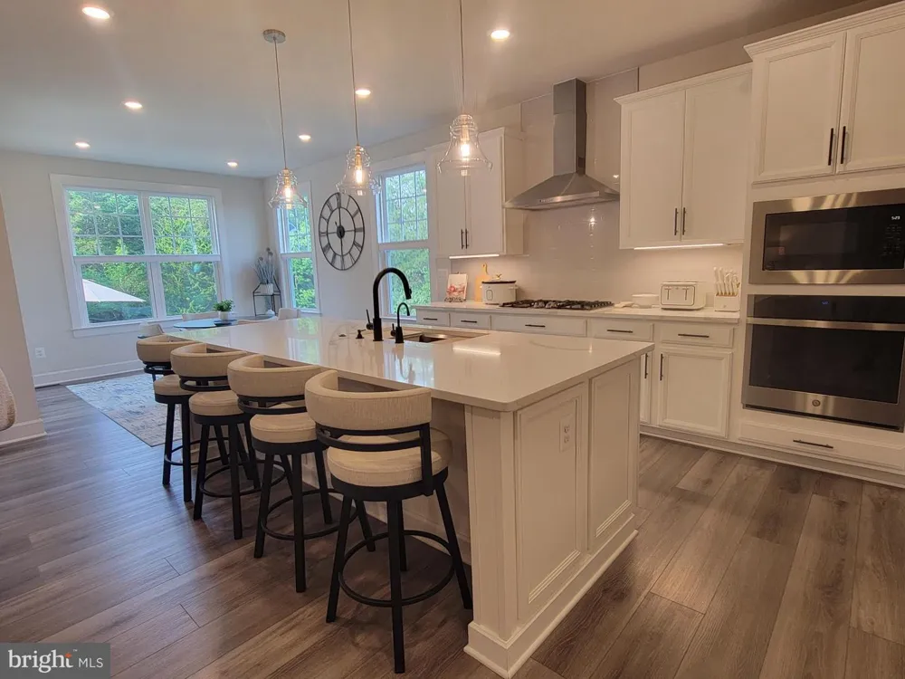 42356 NATCHEZ DRIVE Leesburg, VA 20175