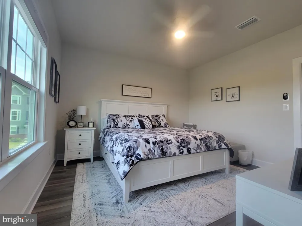 42356 NATCHEZ DRIVE Leesburg, VA 20175