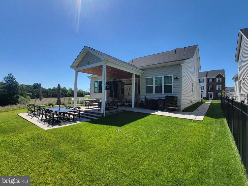 42356 NATCHEZ DRIVE Leesburg, VA 20175