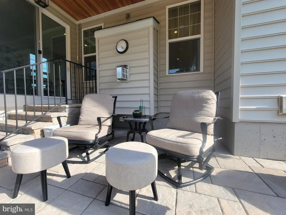 42356 NATCHEZ DRIVE Leesburg, VA 20175