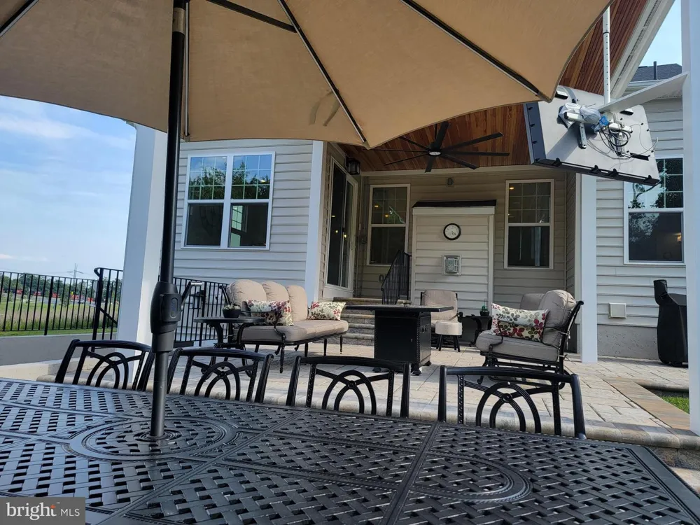42356 NATCHEZ DRIVE Leesburg, VA 20175