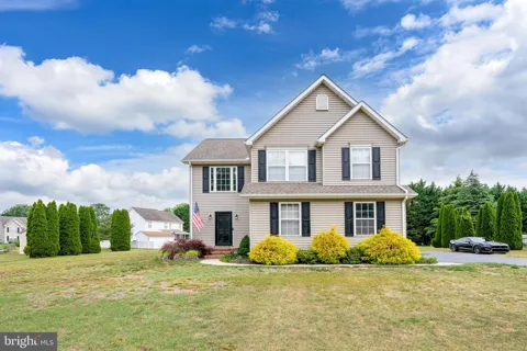 209 FOX GLOVE DRIVE