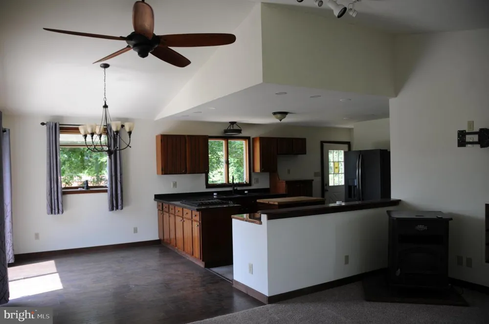 20408 OLD YORK ROAD White Hall, MD 21161