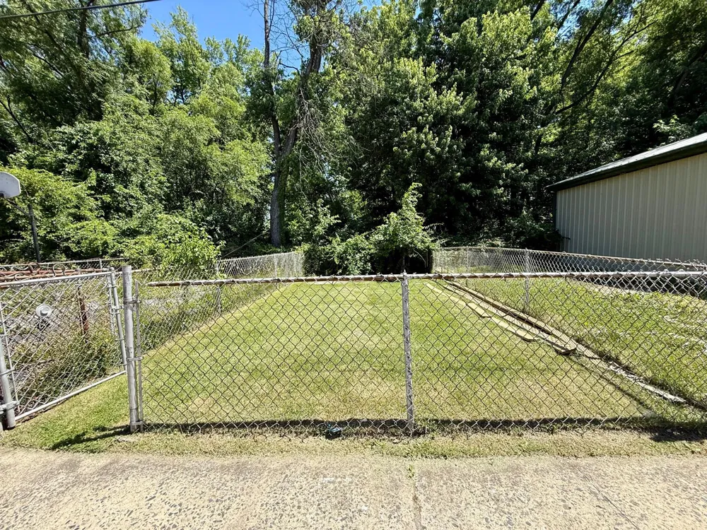 1162 TAYLOR DRIVE Folcroft, PA 19032