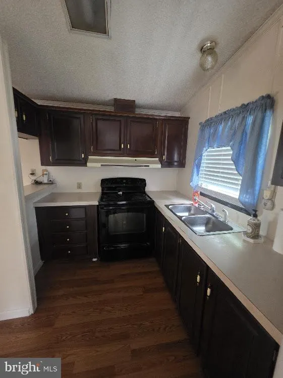 49 MEADOW RUN PLACE Harrisburg, PA 17112