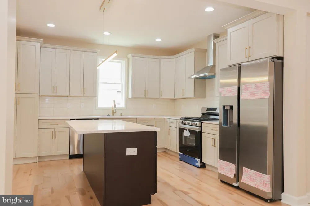 4413 SPRINGDALE AVENUE Baltimore, MD 21207