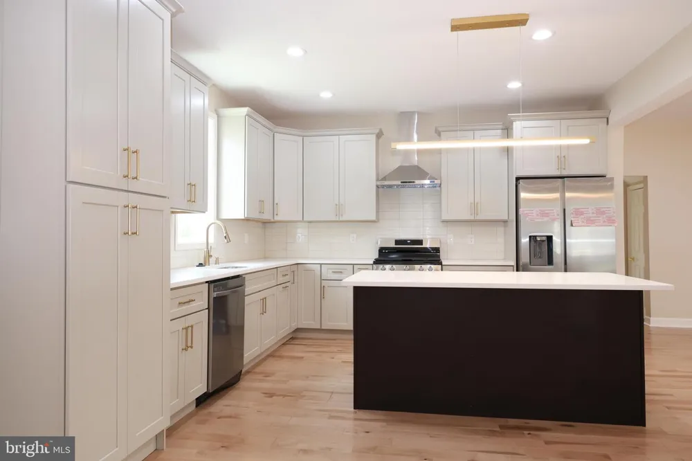 4413 SPRINGDALE AVENUE Baltimore, MD 21207