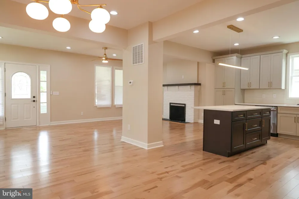 4413 SPRINGDALE AVENUE Baltimore, MD 21207