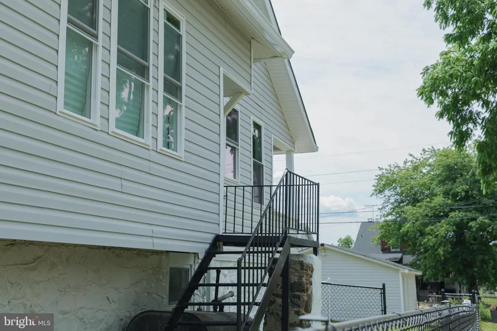 4413 SPRINGDALE AVENUE Baltimore, MD 21207