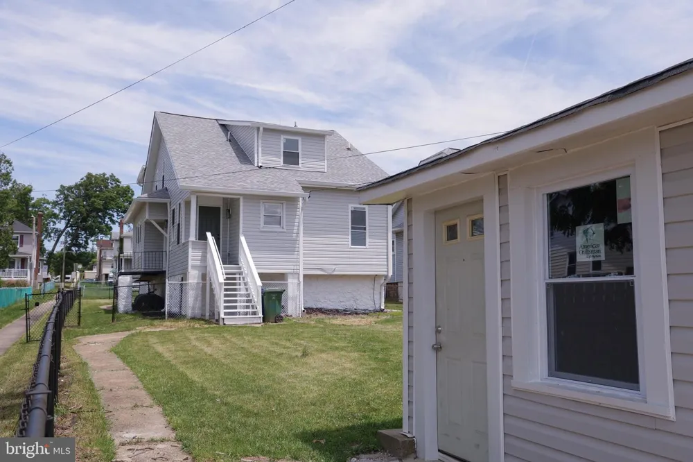 4413 SPRINGDALE AVENUE Baltimore, MD 21207