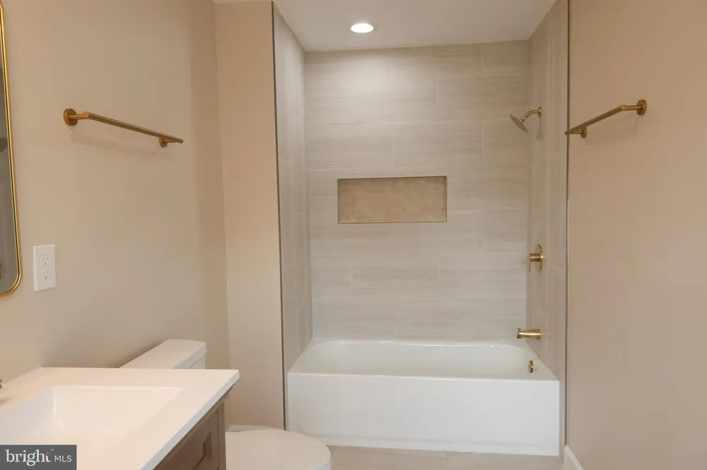4413 SPRINGDALE AVENUE Baltimore, MD 21207