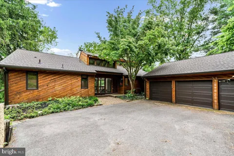 70 HEYBURN ROAD