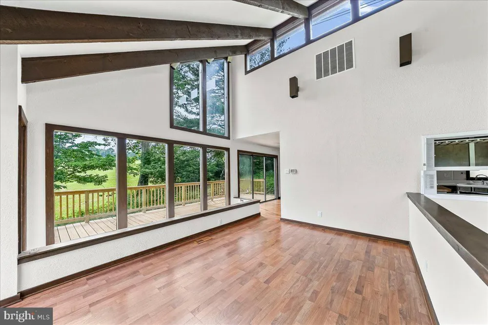 70 HEYBURN ROAD Chadds Ford, PA 19317